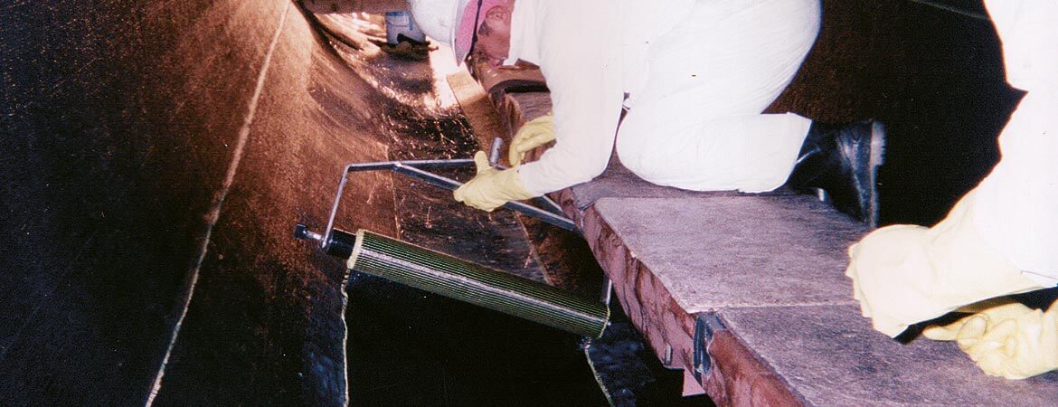 Αγωγοί και Δεξαμενές Αποθήκευσης Υγρών